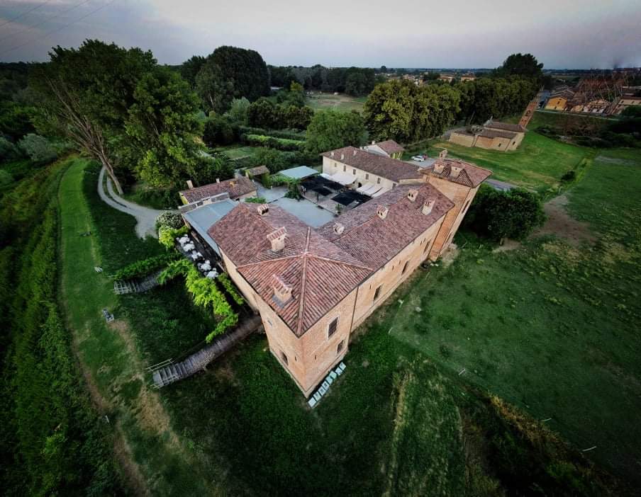 0.Antica Corte Pallavicina Esterno Credit Davide Bianchi 1