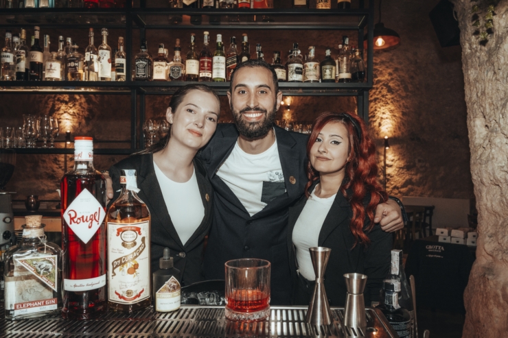0.Elephant Gin